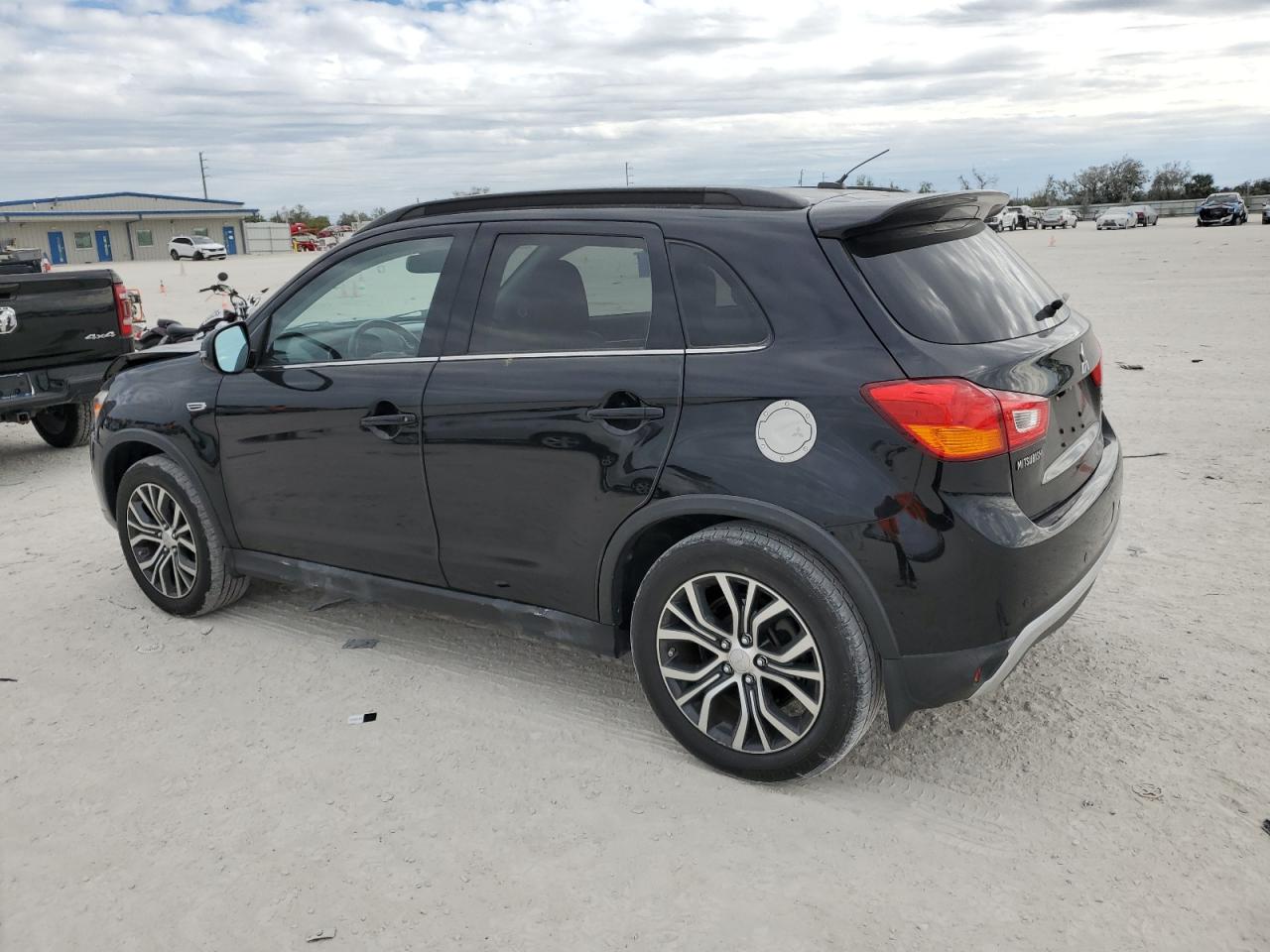 2016 Mitsubishi Outlander VIN JA4AP4AW9GZ052334 Copart auction photo, front end damage thumbnail 2