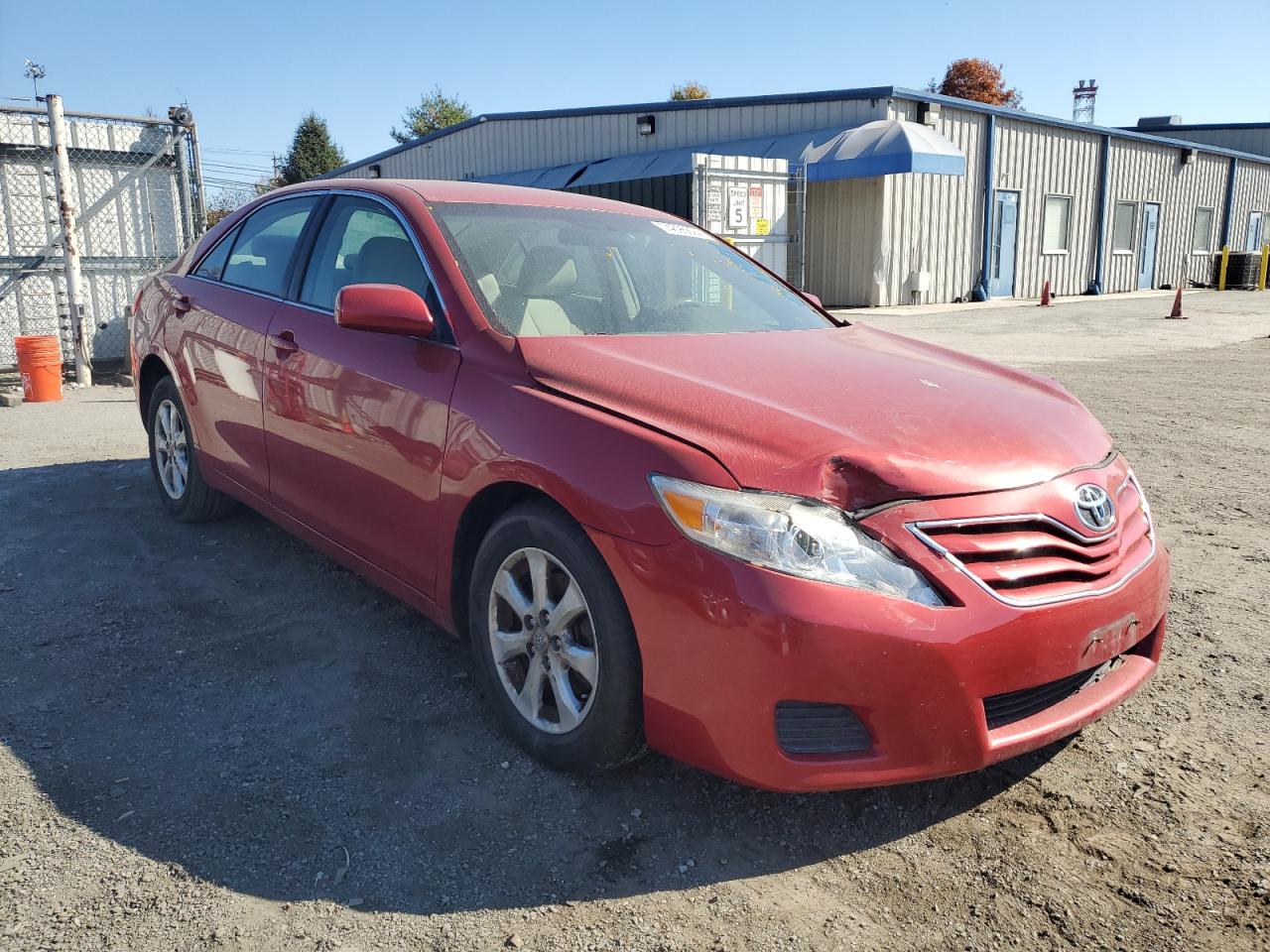 2011 Toyota Camry VIN 4T1BF3EK3BU660575 Copart auction photo, front end / undercarriage damage thumbnail 4