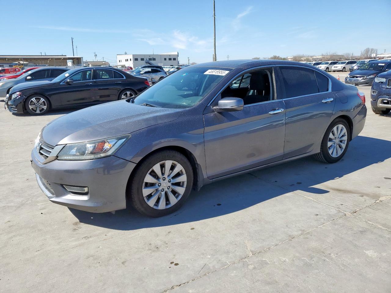 2013 Honda Accord VIN 1HGCR2E74DA133382