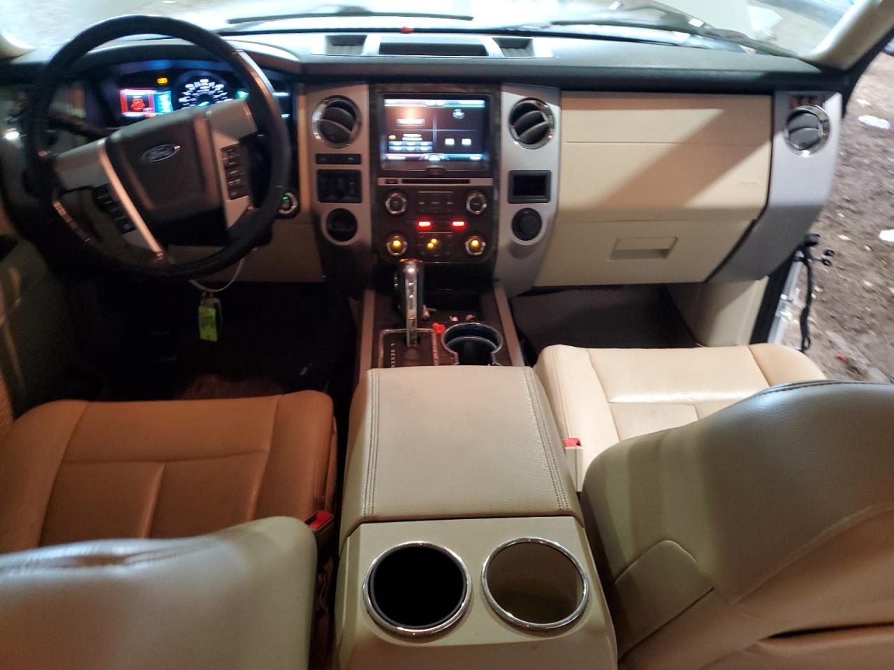 2015 Ford Expedition VIN 1FMJU1KT3FEF51343 Copart auction photo, side / minor dent/scratches damage thumbnail 8