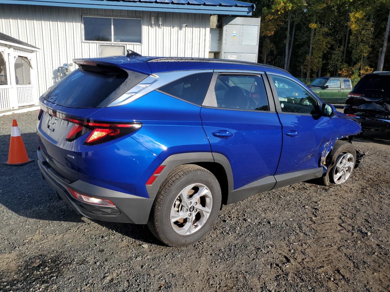 2024 Hyundai Tucson VIN 5NMJBCDE6RH349991 Copart auction photo, front end / side damage thumbnail 3
