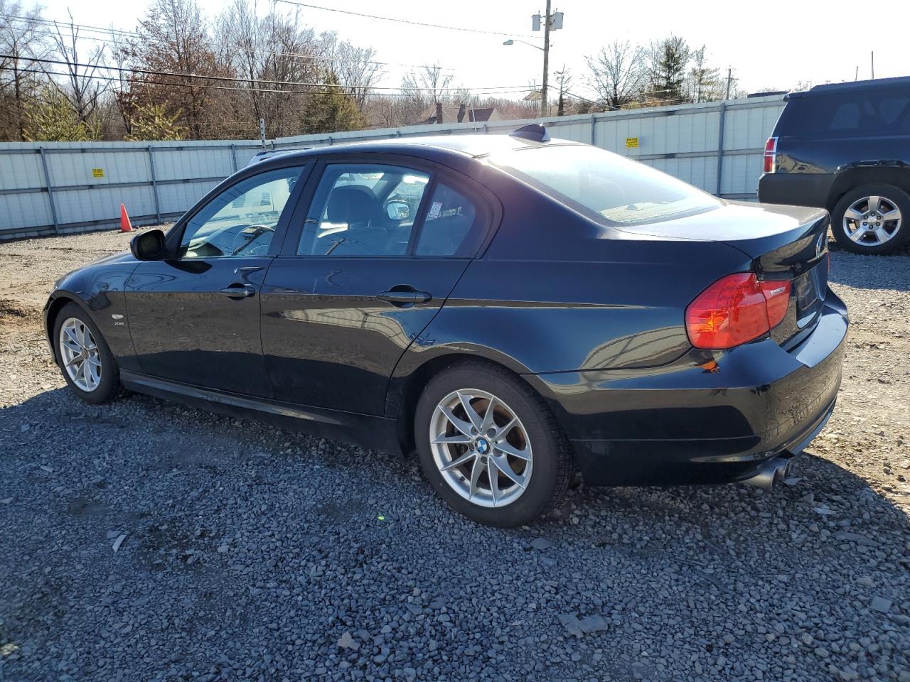 2010 BMW 3er VIN WBAPK5C53AA649622 Copart auction photo, water/flood damage thumbnail 2