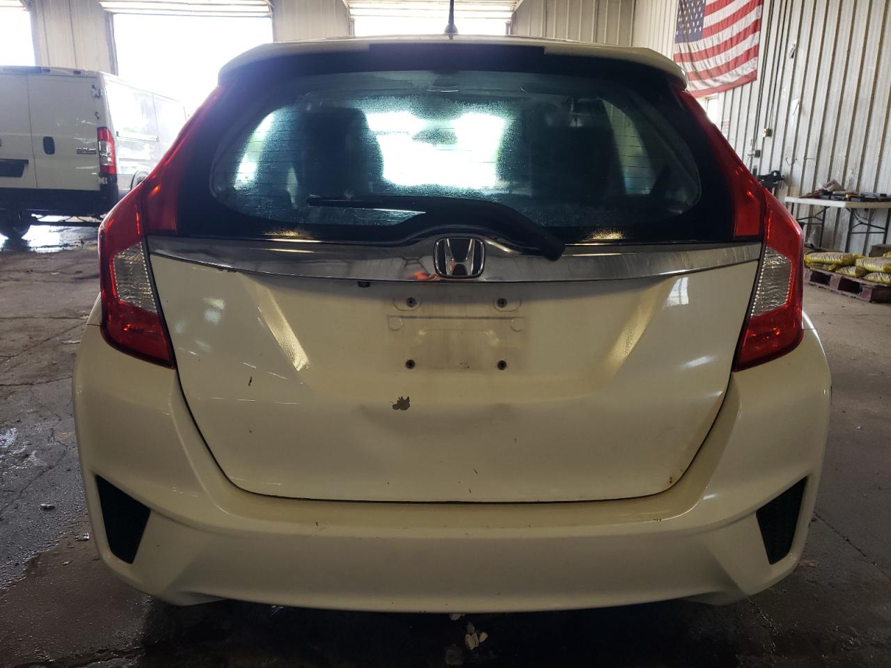 2015 Honda Fit VIN 3HGGK5H8XFM771251 Copart auction photo, minor dent/scratches damage thumbnail 6