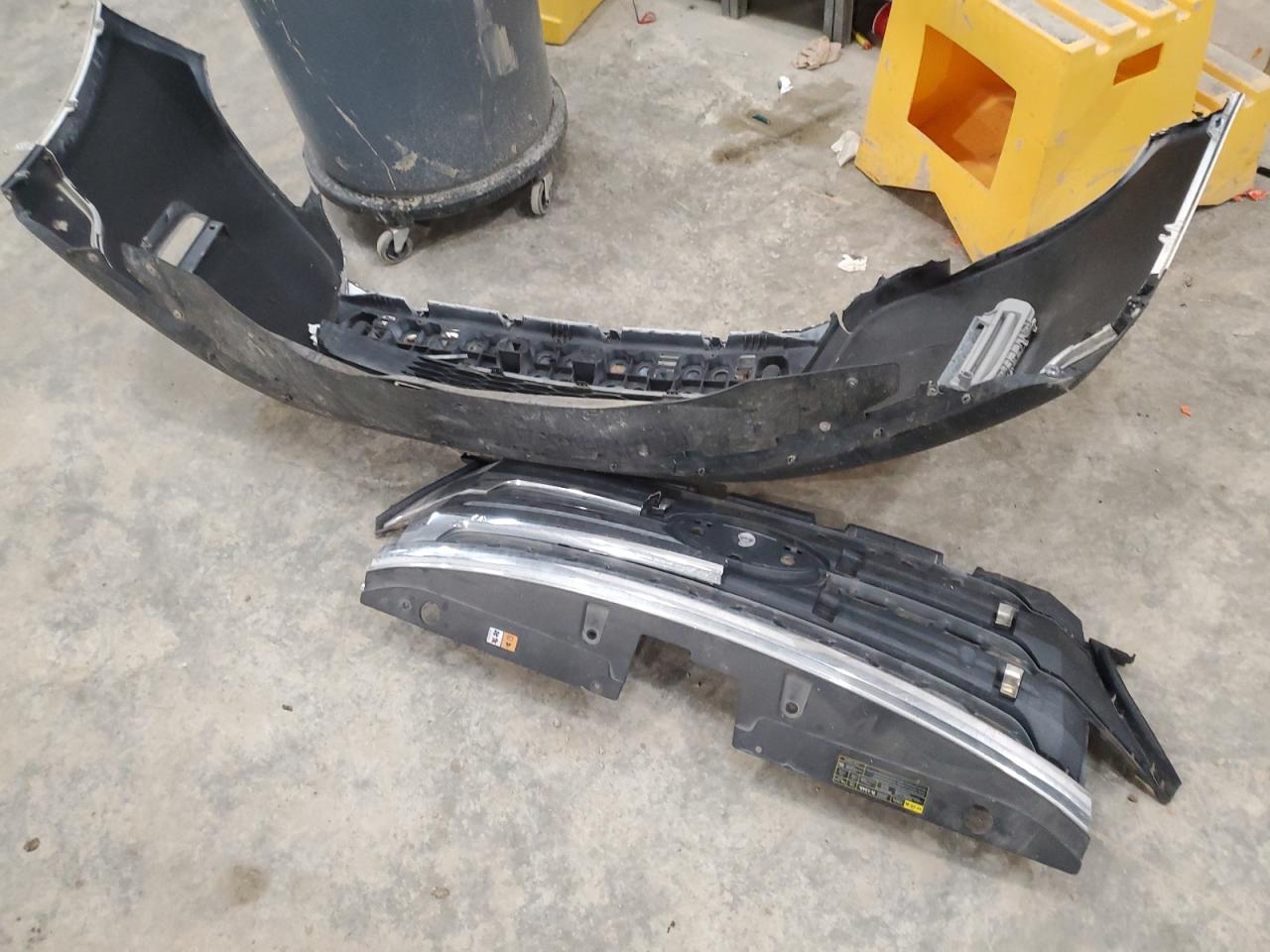 2013 Ford Edge VIN 2FMDK3KC4DBC33965 Copart auction photo, front end damage thumbnail 13
