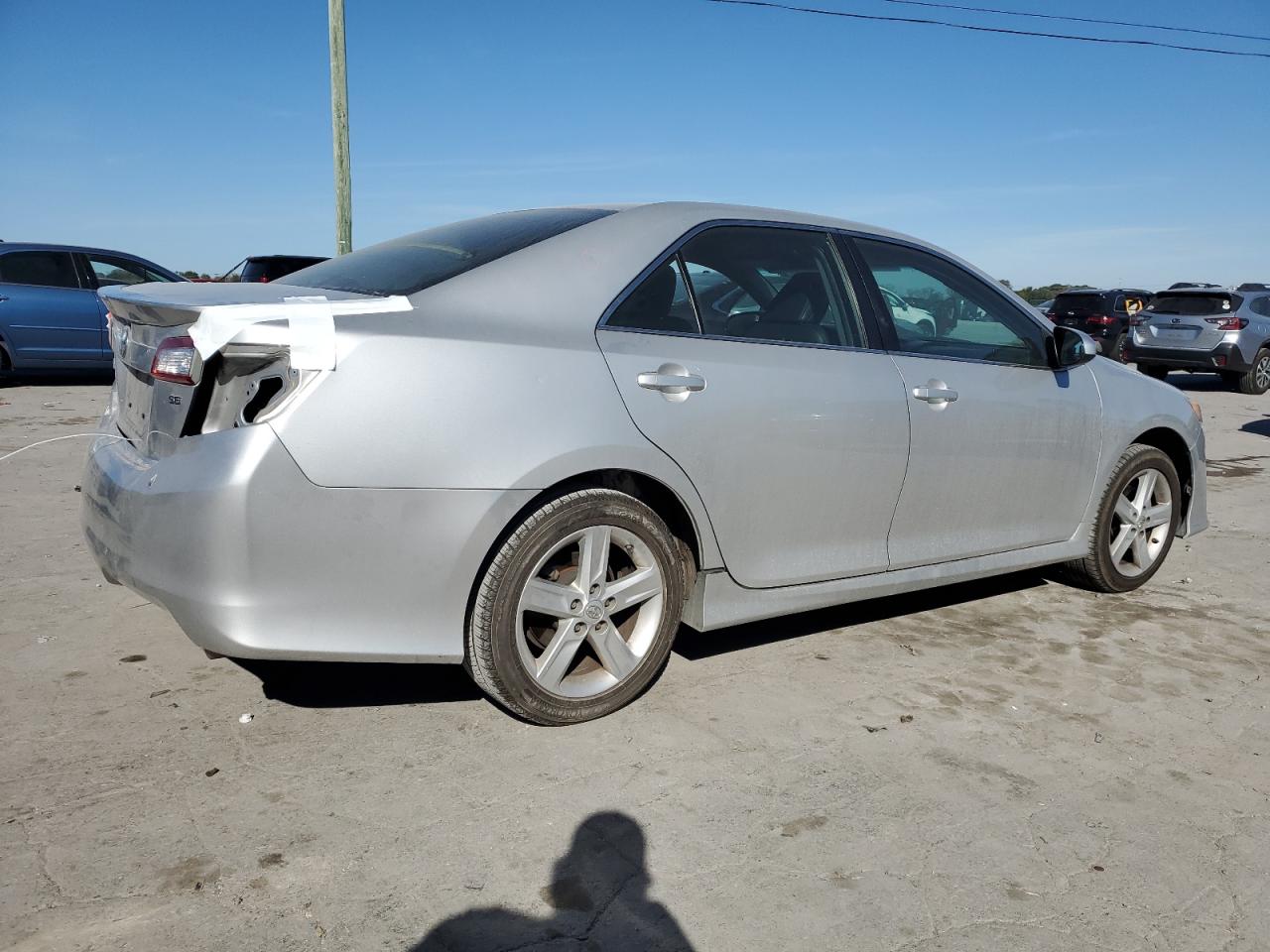 2014 Toyota Camry VIN 4T1BF1FK0EU381057 Copart auction photo, rear end damage thumbnail 3