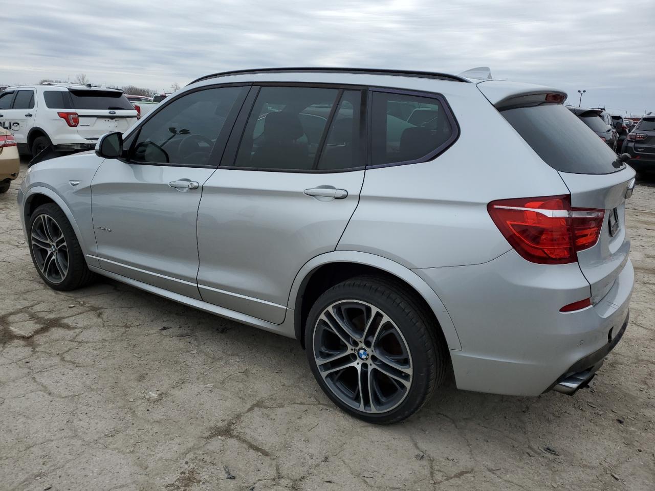 2015 BMW X3 VIN 5UXWX7C56F0K32440 Copart auction photo, water/flood / minor dent/scratches damage thumbnail 2