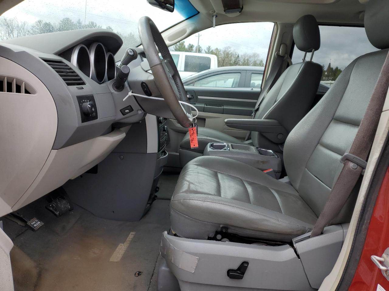 2008 Dodge Caravan VIN 2D8HN54XX8R742949 Copart auction photo, front end damage thumbnail 7