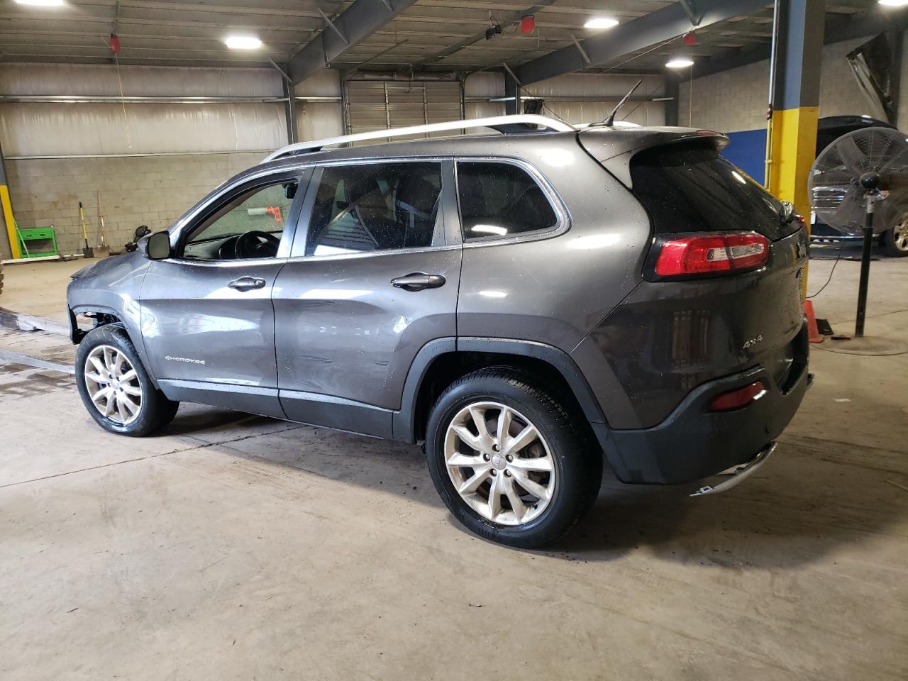 2015 Jeep Grand Cherokee VIN 1C4PJMDS8FW688124 Copart auction photo, front end / side damage thumbnail 2