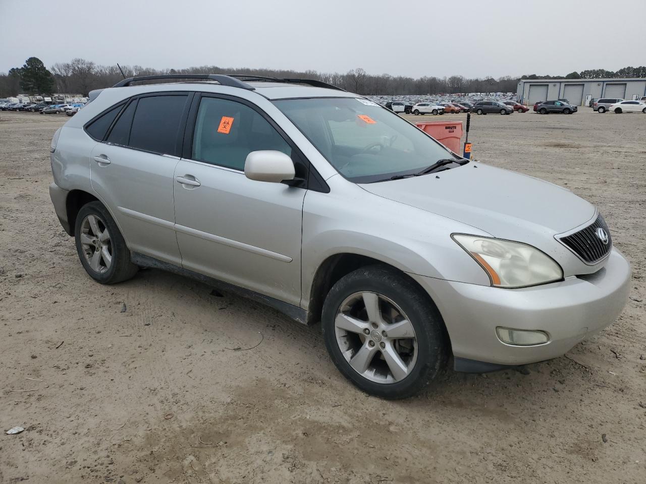 2005 Lexus RX VIN 2T2GA31U75C030717 Copart auction photo, side / front end damage thumbnail 4