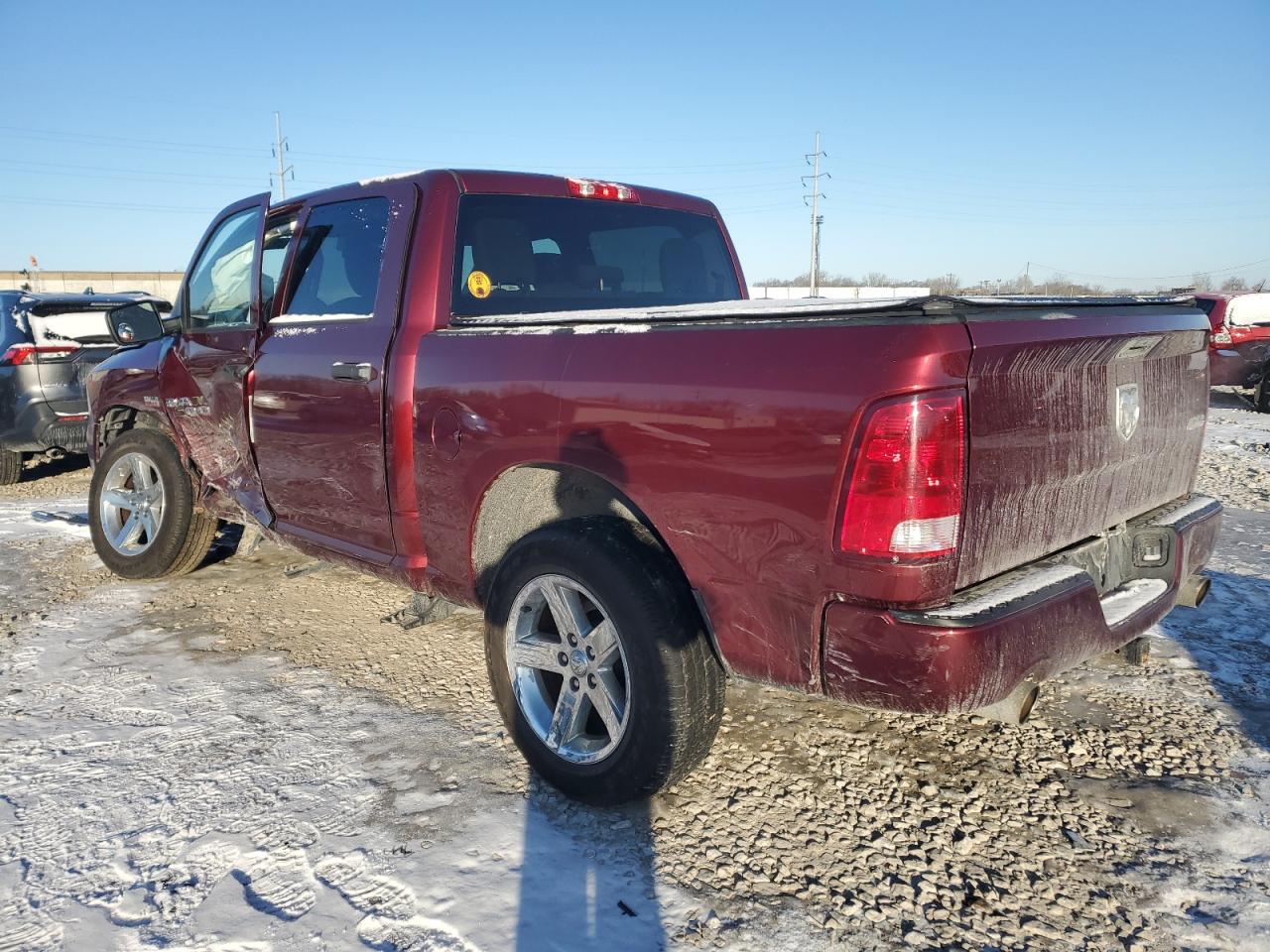 2017 RAM 1500 VIN 3C6RR7KT8HG618548 Copart auction photo, side damage thumbnail 2
