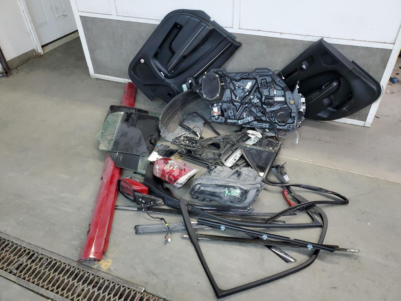 2016 Chrysler 300 VIN 2C3CCABG3GH273528 Copart auction photo, all over damage thumbnail 12