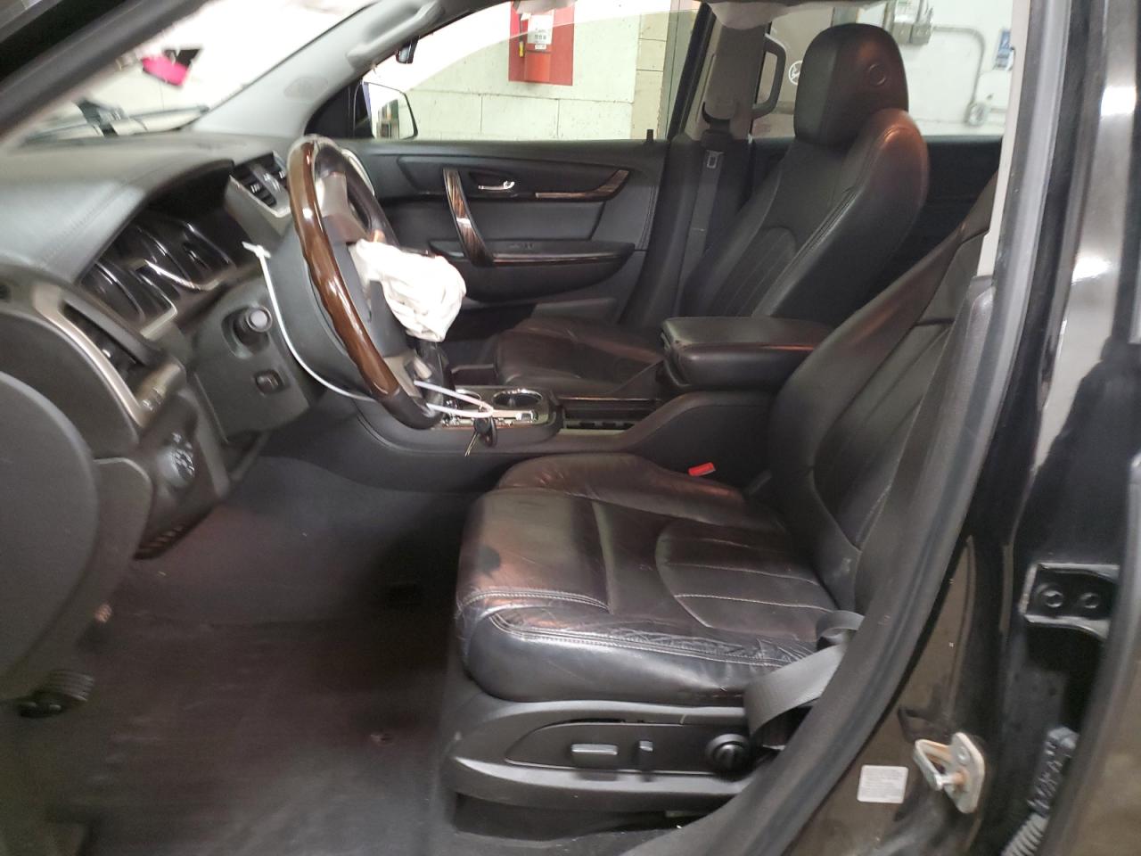 2016 GMC Acadia VIN 1GKKVTKD2GJ122315 Copart auction photo, front end / side damage thumbnail 7