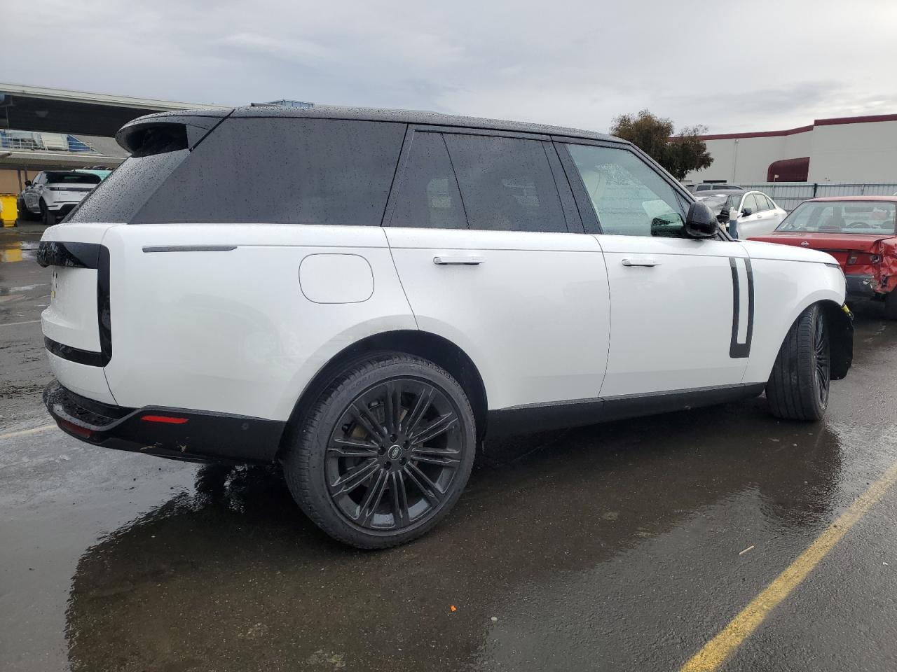 2024 Land Rover Range Rover VIN SALKP9FU7RA211117 Copart auction photo, front end / undercarriage damage thumbnail 3
