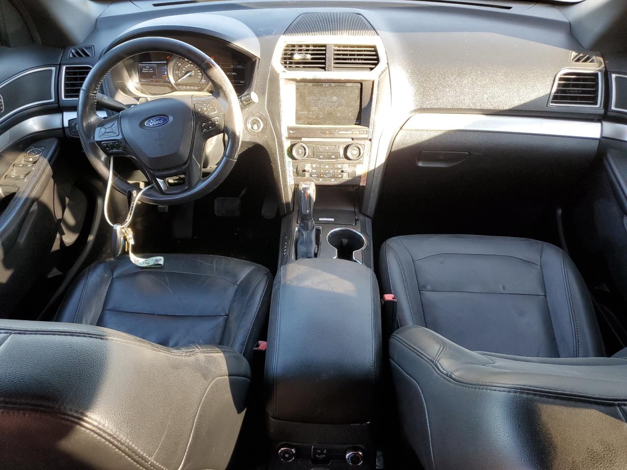 2016 Ford Explorer VIN 1FM5K8D83GGB68646 Copart auction photo, front end / minor dent/scratches damage thumbnail 8