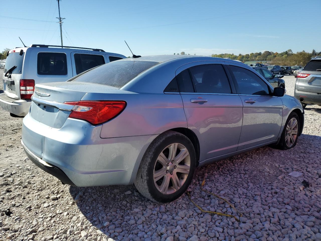 2012 Chrysler 200 VIN 1C3CCBBB7CN181706 Copart auction photo, front end damage thumbnail 3