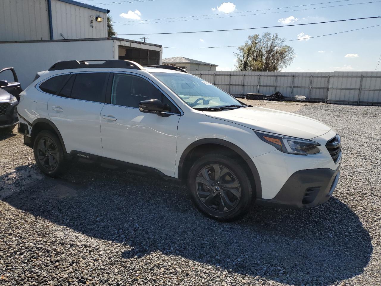 2020 Subaru Outback VIN 4S4BTGKD4L3186889 Copart auction photo, rear end damage thumbnail 4