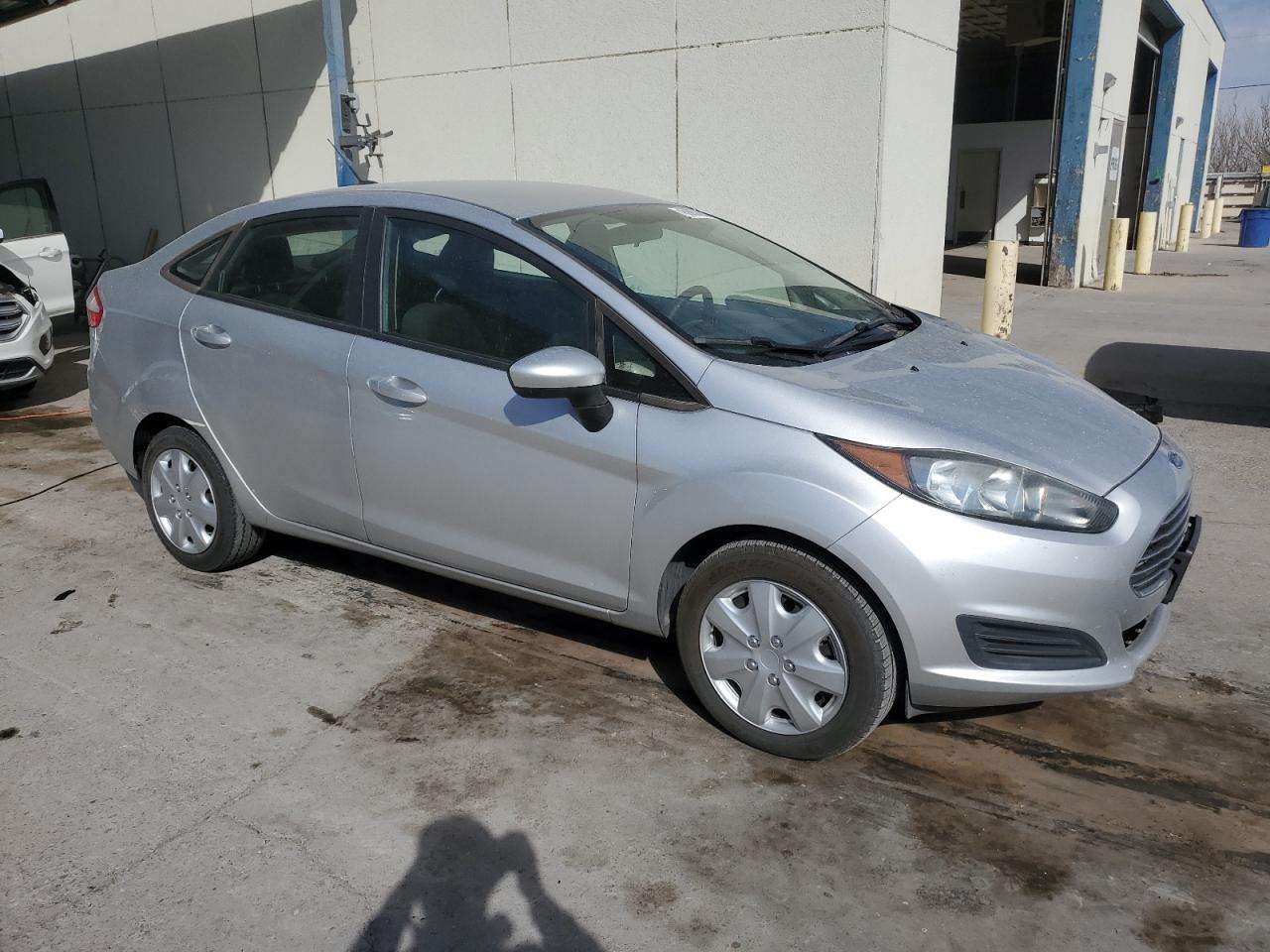 2019 Ford Fiesta VIN 3FADP4AJ6KM131578 Copart auction photo, minor dent/scratches damage thumbnail 4