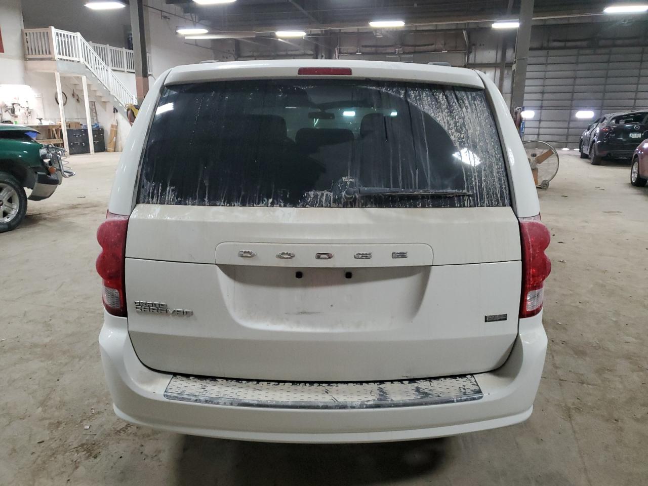 2013 Dodge Caravan VIN 2C4RDGCG8DR582759 Copart auction photo, front end damage thumbnail 6