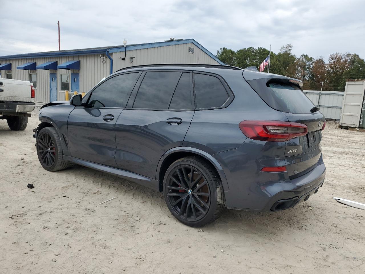 2021 BMW X5 VIN 5UXCR4C08M9F17085 Copart auction photo, front end damage thumbnail 2