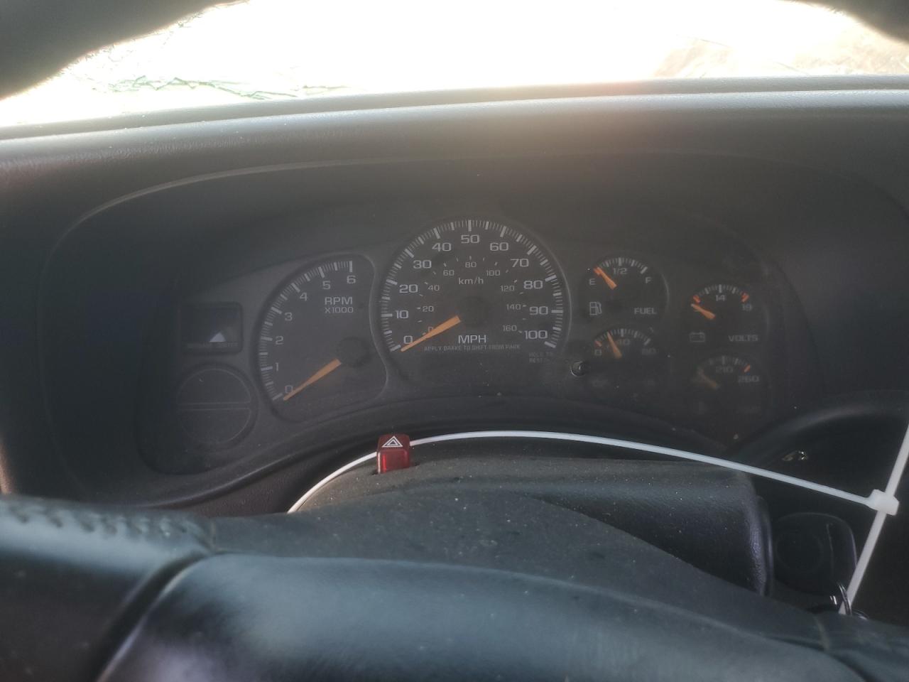 2002 GMC Sierra VIN 2GTEK19TX21250162 Copart auction photo, top/roof / minor dent/scratches damage thumbnail 9