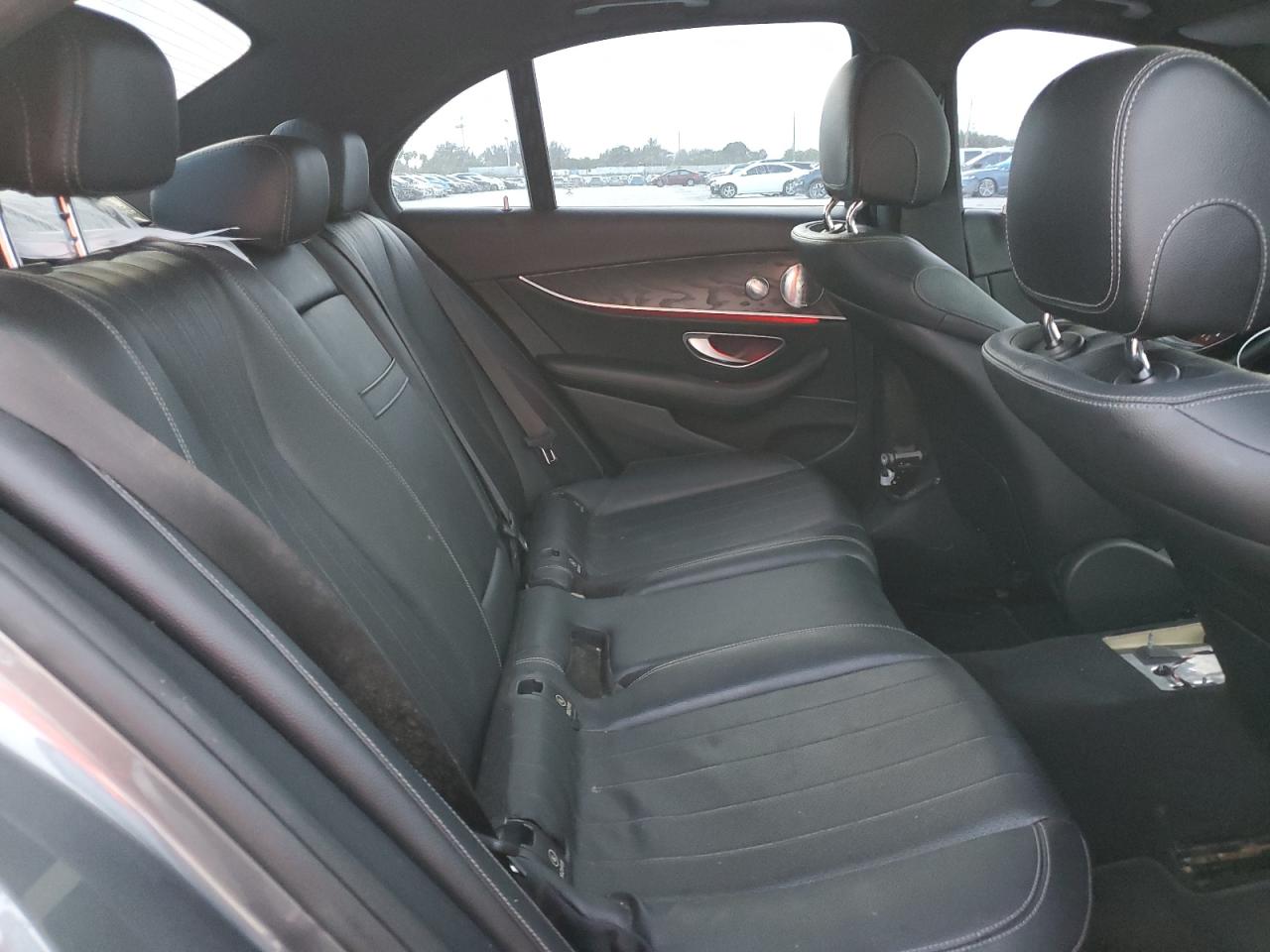 2017 Mercedes-Benz E-klasse VIN WDDZF4JB9HA030218 Copart auction photo, water/flood / minor dent/scratches damage thumbnail 10