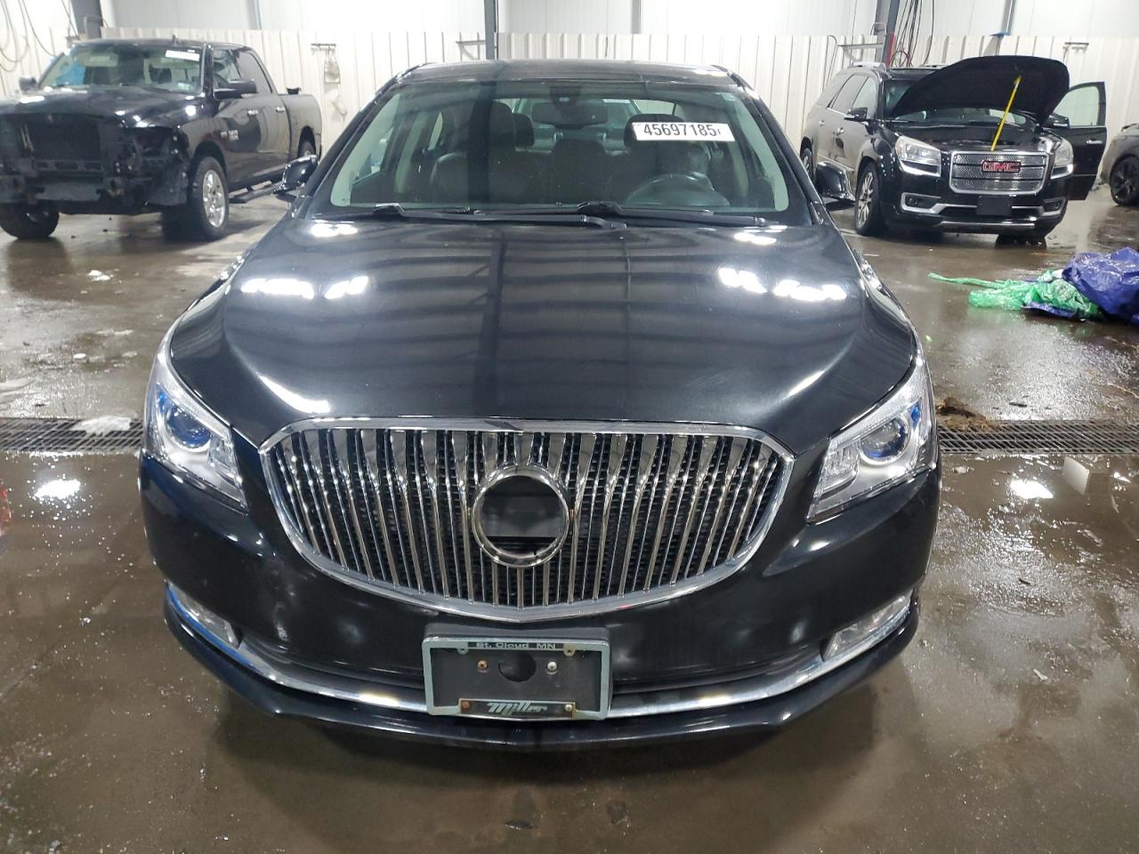 2015 Buick LaCrosse VIN 1G4GB5GR3FF159719 Copart auction photo, burn damage thumbnail 5