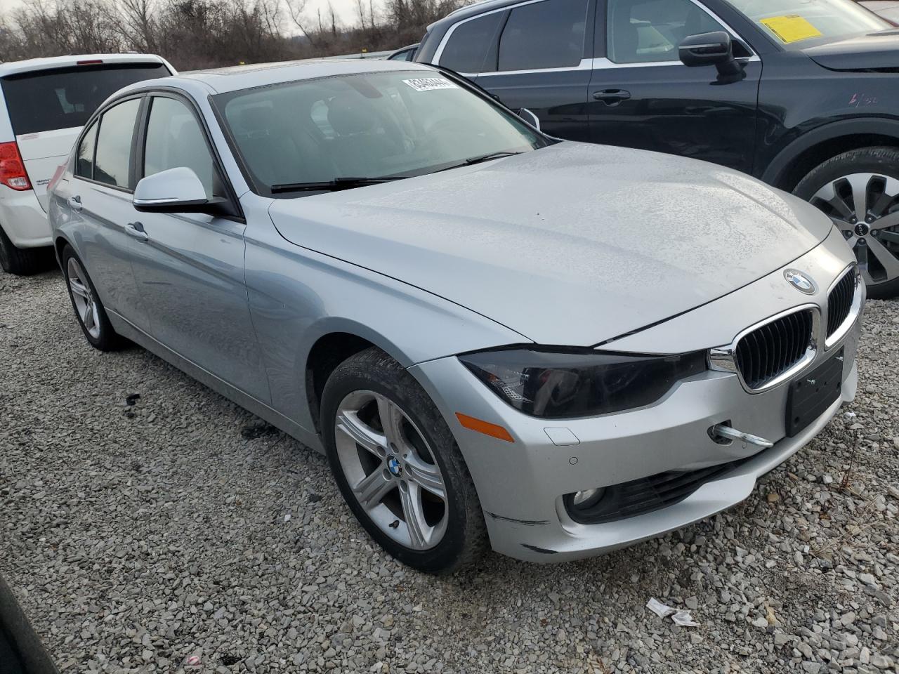 2015 BMW 3er VIN WBA3B5C52FP654491 Copart auction photo, side damage thumbnail 4