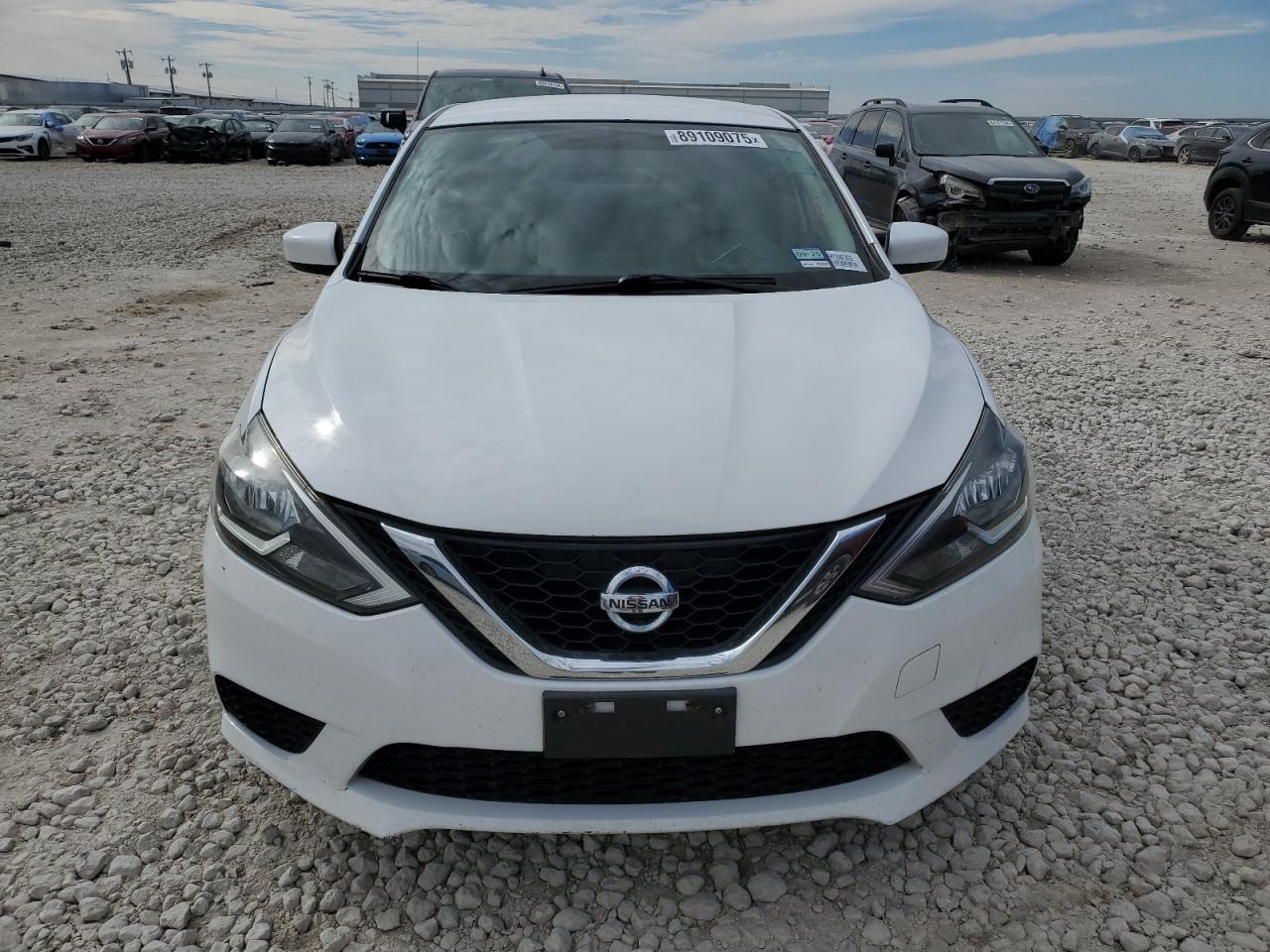 2017 Nissan Sentra VIN 3N1AB7AP0HY240303 Copart auction photo, minor dent/scratches damage thumbnail 5