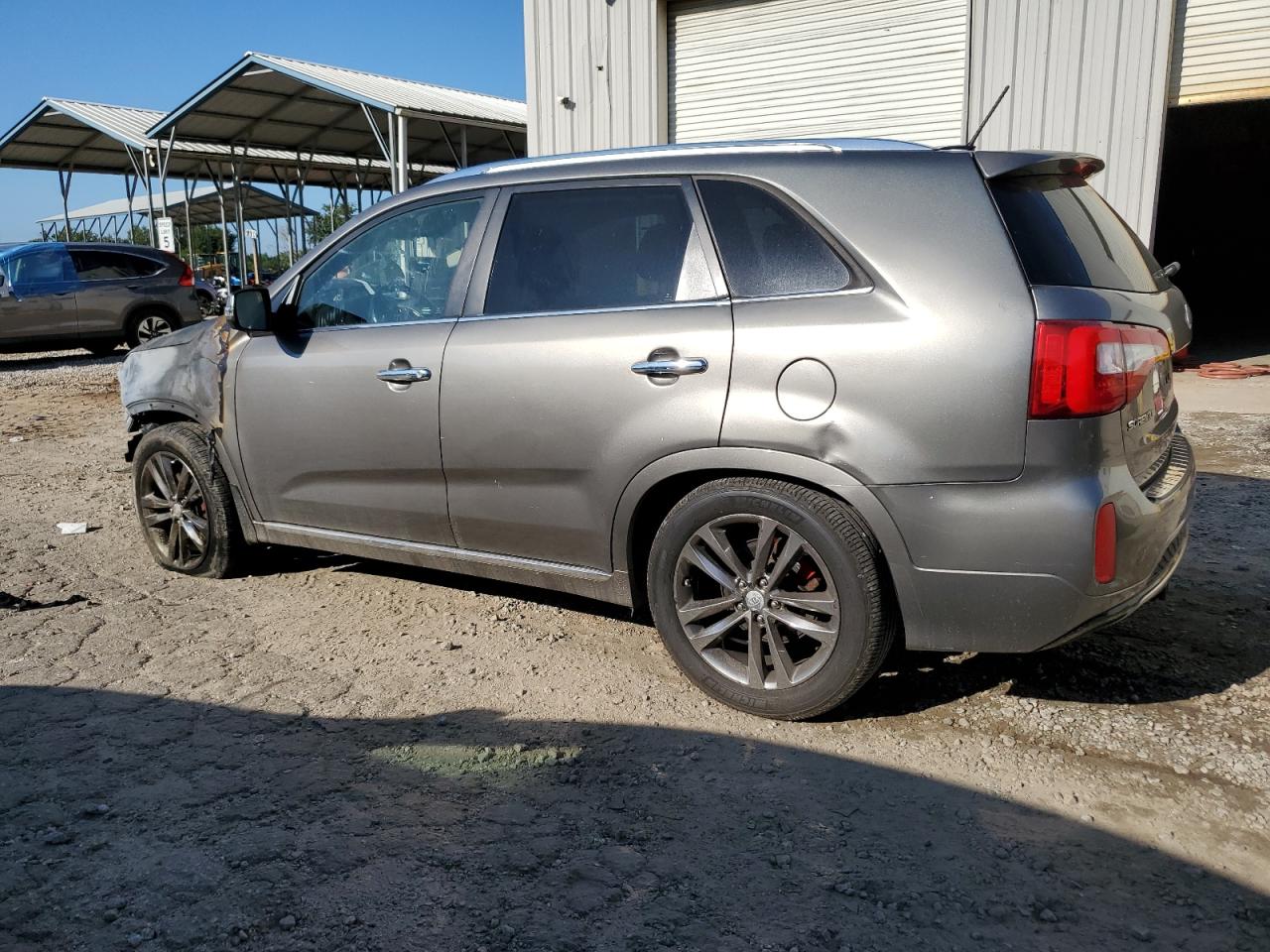 2014 KIA Sorento VIN 5XYKW4A79EG484147 Copart auction photo, burn damage thumbnail 2