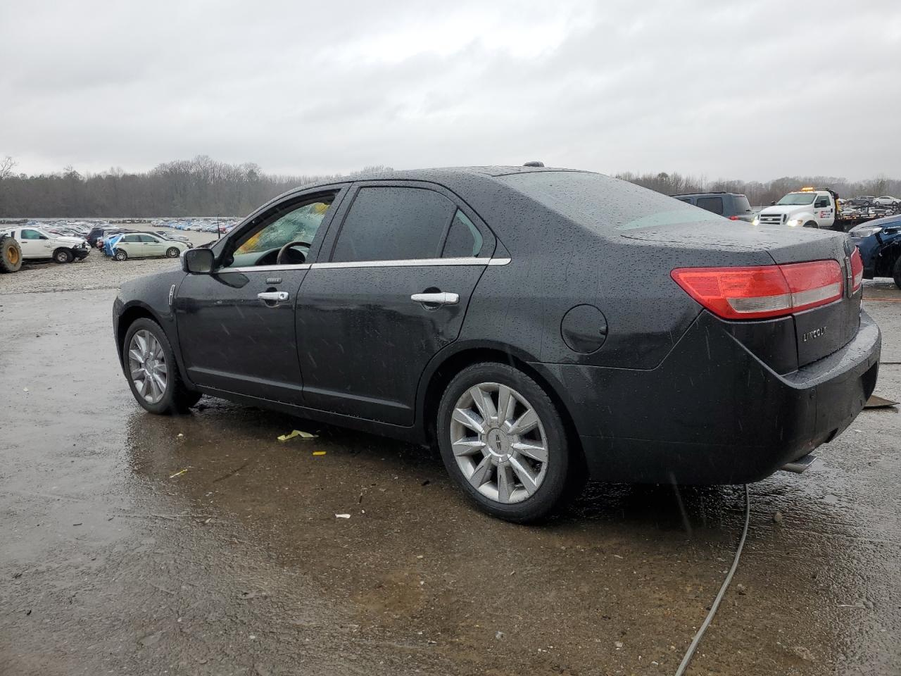 2011 Lincoln MKZ VIN 3LNHL2JC7BR759760 Copart auction photo, vandalism / rear end damage thumbnail 2