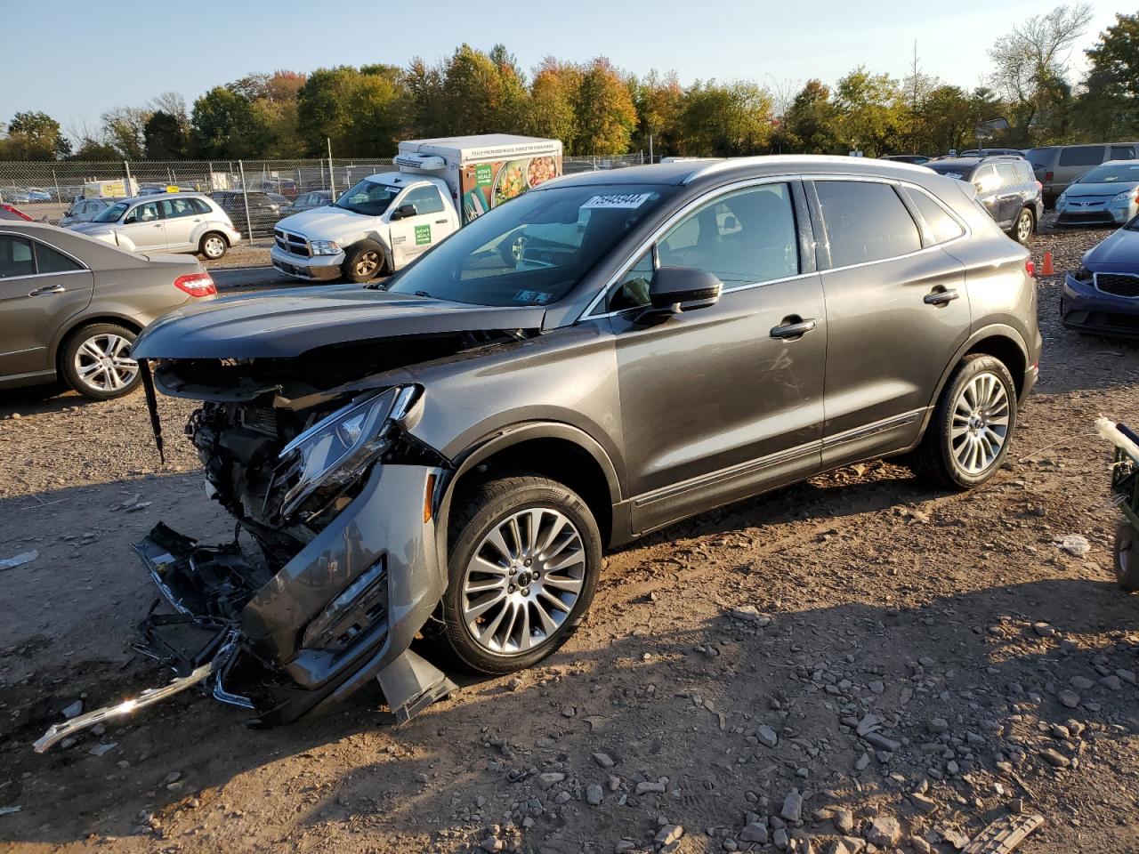 2018 Lincoln MKC VIN 5LMCJ3D95JUL28554 - Copart auction photo