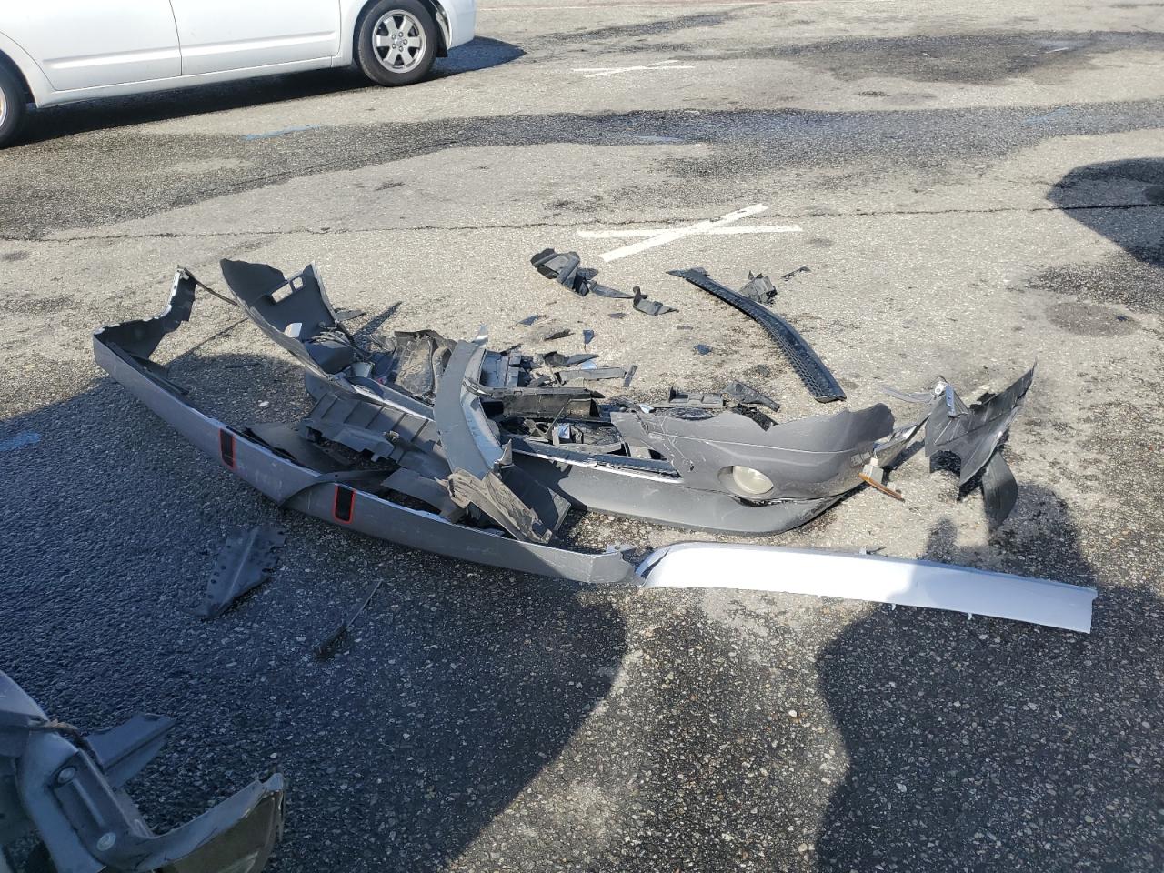 2014 Dodge Challenger VIN 2C3CDYBT9EH302854 Copart auction photo, front end damage thumbnail 14