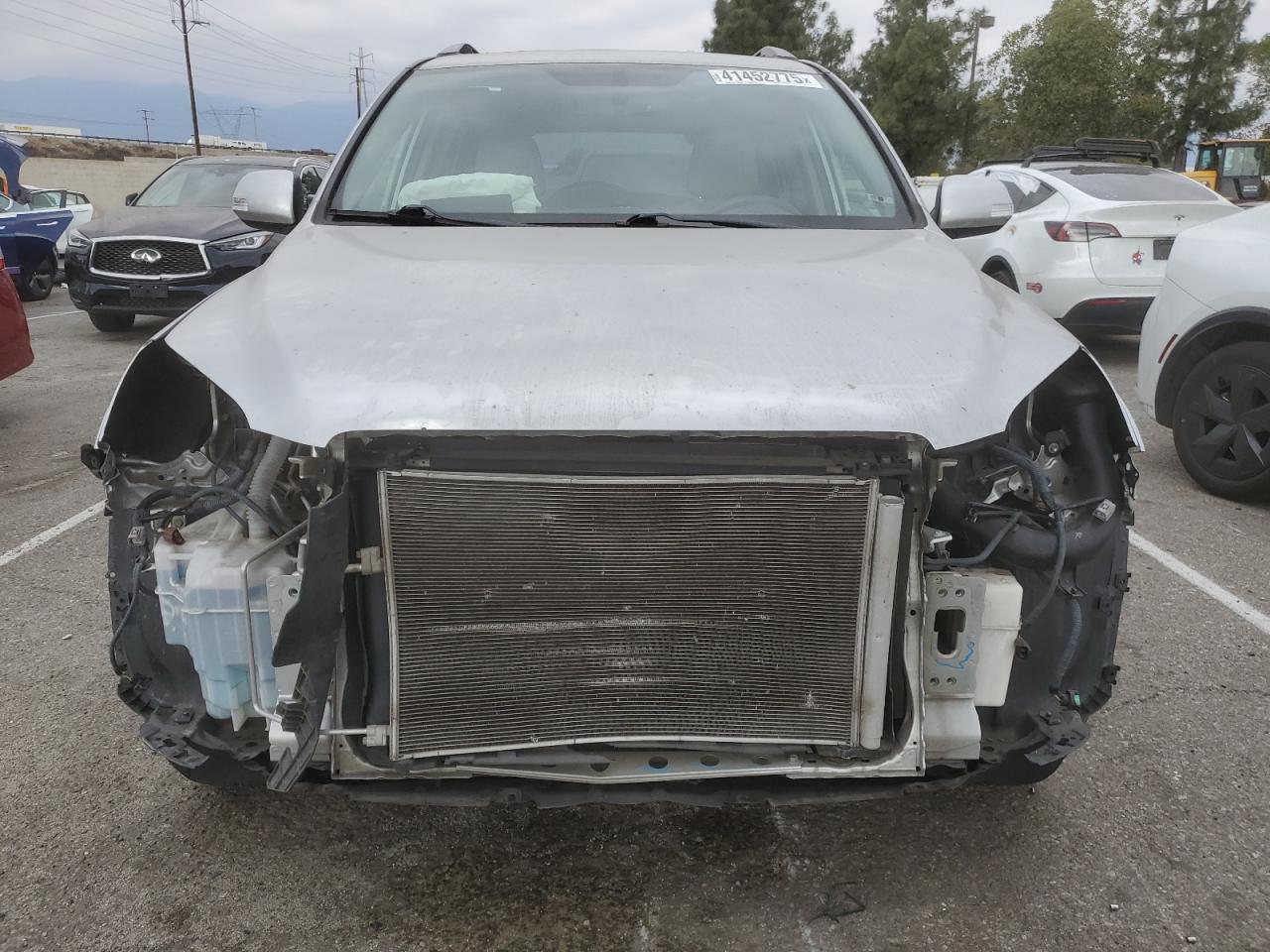 2011 Toyota RAV 4 VIN 2T3DF4DV6BW172478 Copart auction photo, front end damage thumbnail 5