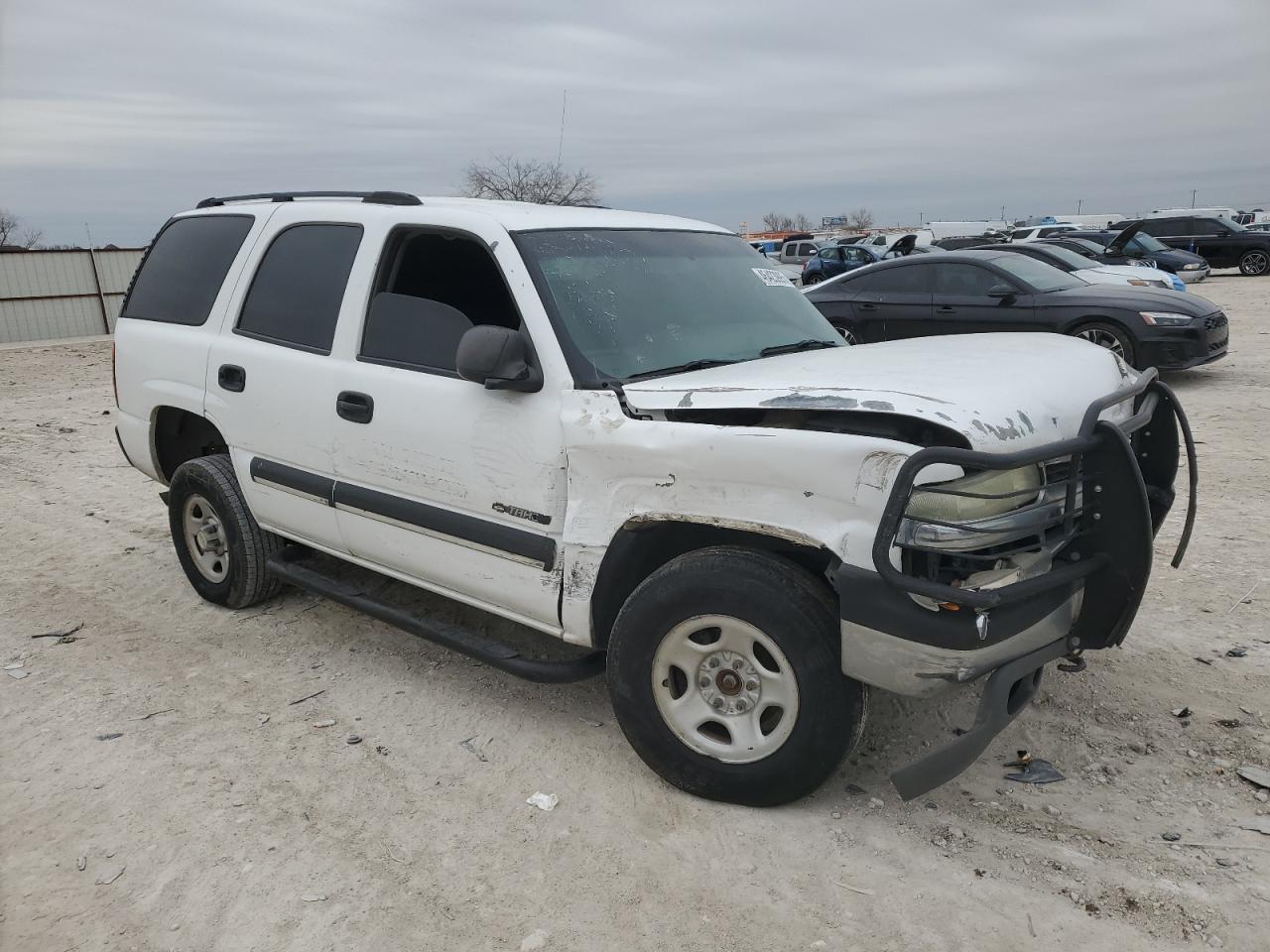 2003 Chevrolet Tahoe VIN 1GNEK13V23R268794 Copart auction photo, front end damage thumbnail 4