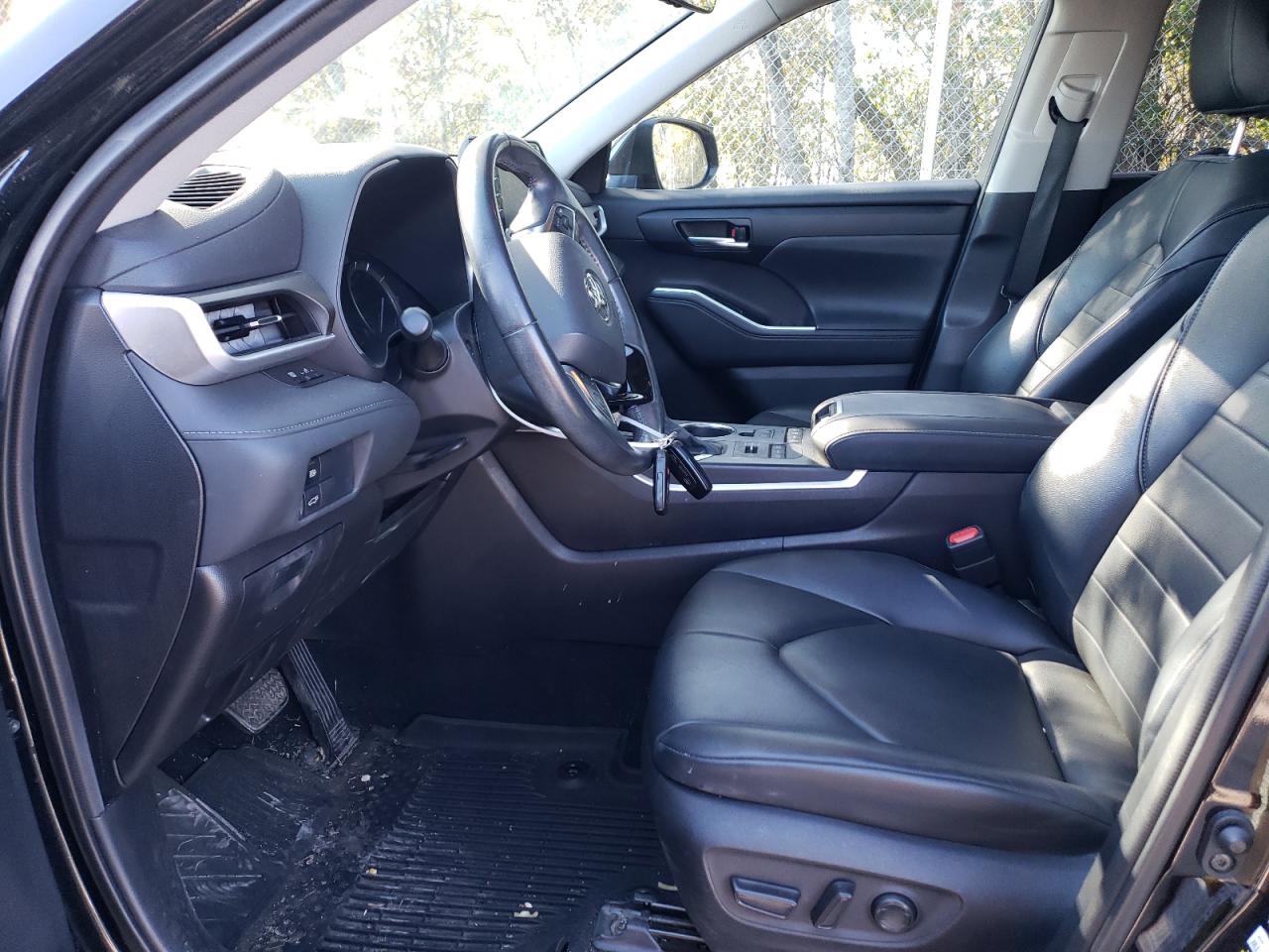 2021 Toyota Highlander VIN 5TDHZRBH9MS535329 Copart auction photo, front end / minor dent/scratches damage thumbnail 7