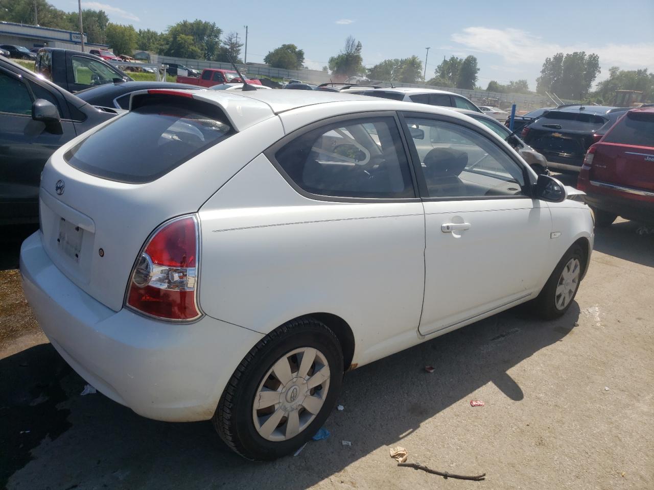 2007 Hyundai Accent VIN KMHCM36C27U030166 Copart auction photo, front end damage thumbnail 3