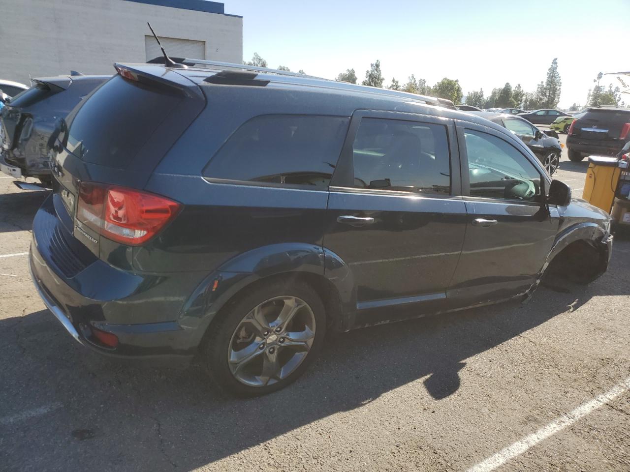 2015 Dodge Journey VIN 3C4PDCGG4FT714314 Copart auction photo, front end / side damage thumbnail 3