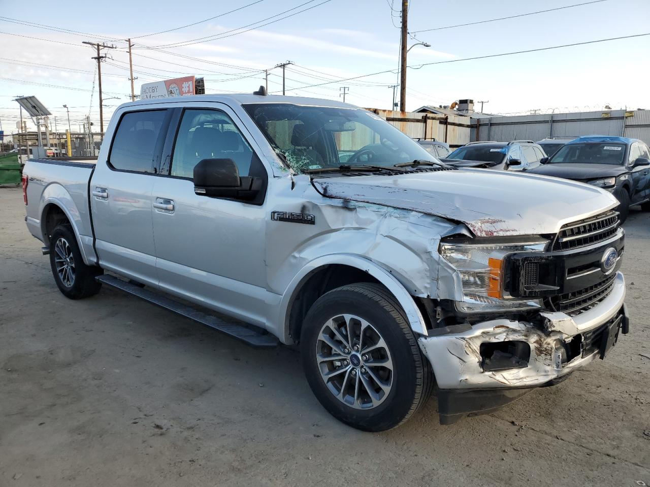 2019 Ford F-150 VIN 1FTEW1C52KKC04212 Copart auction photo, front end / side damage thumbnail 4