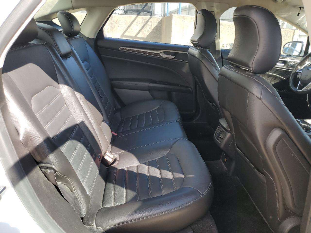 2015 Ford Fusion VIN 3FA6P0HD8FR214925 Copart auction photo, front end / top/roof damage thumbnail 10