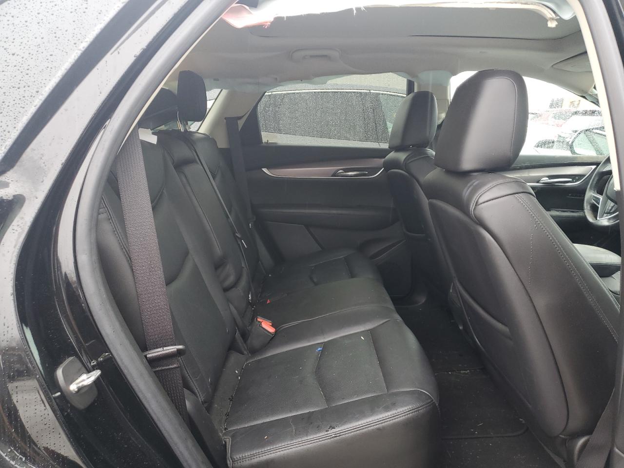 2017 Cadillac XT5 VIN 1GYKNDRS1HZ195632 Copart auction photo, top/roof / front end damage thumbnail 11