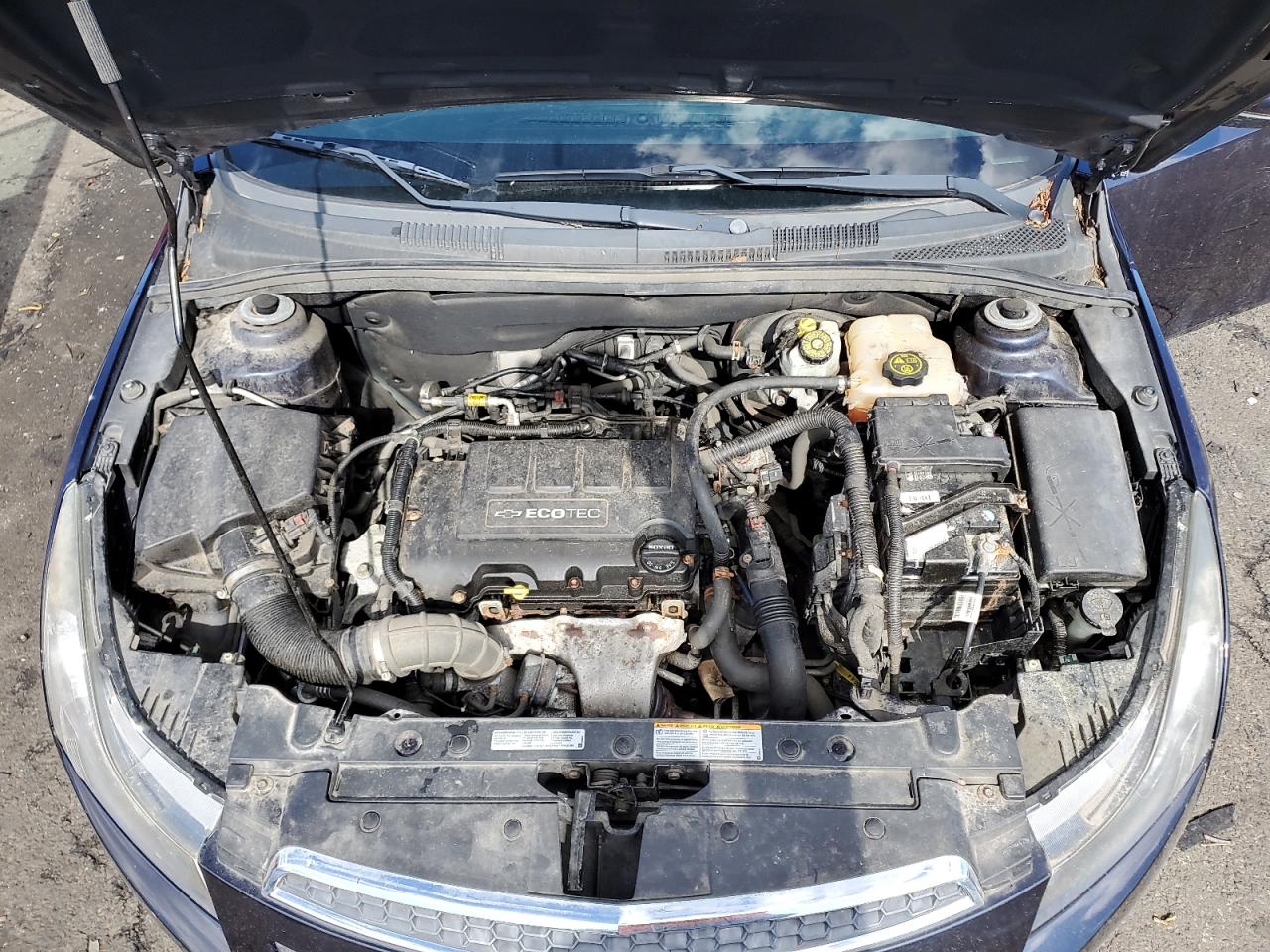 2014 Chevrolet Cruze VIN 1G1PC5SB4E7442806 Copart auction photo, front end / minor dent/scratches damage thumbnail 11