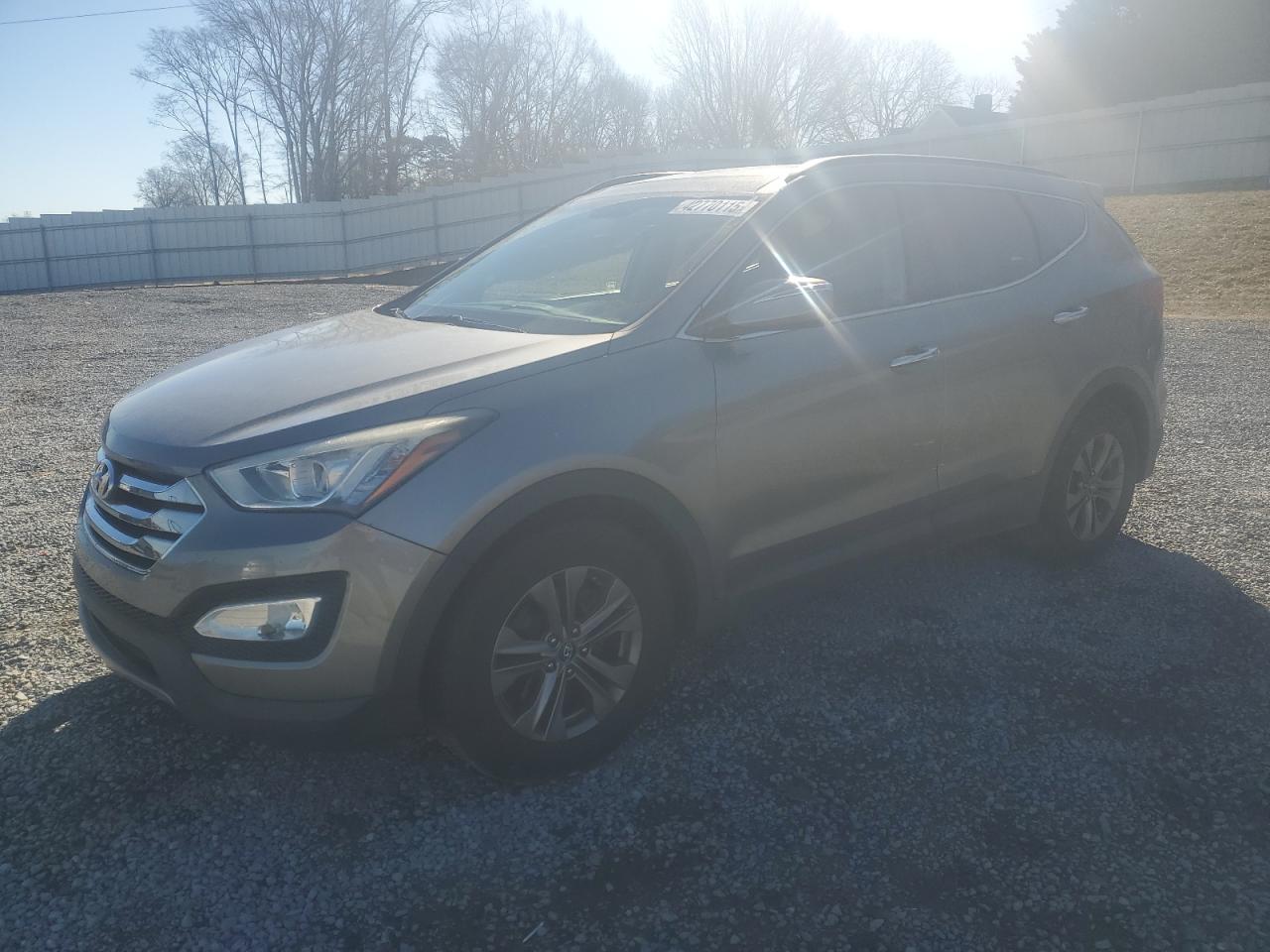 2014 Hyundai Santa Fe VIN 5XYZU3LBXEG140357