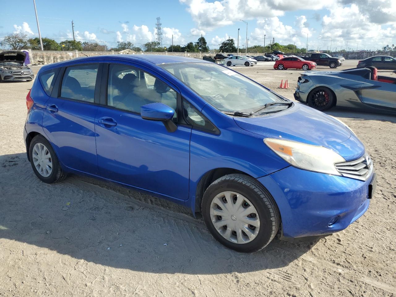 2015 Nissan Versa VIN 3N1CE2CPXFL378957 Copart auction photo, all over damage thumbnail 4