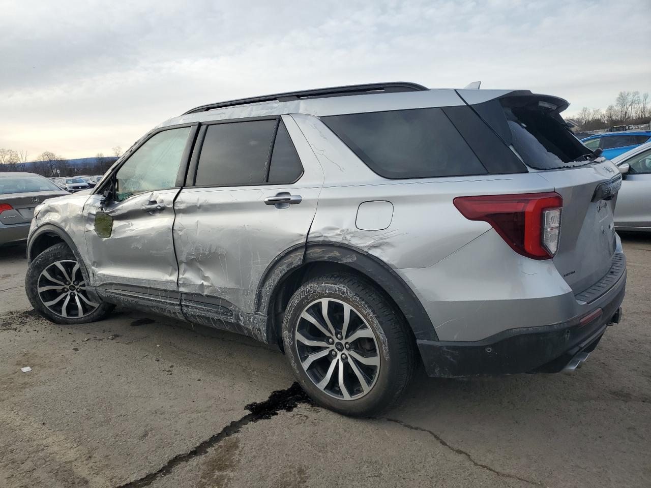 2020 Ford Explorer VIN 1FM5K8GC7LGB00537 Copart auction photo, rollover / top/roof damage thumbnail 2