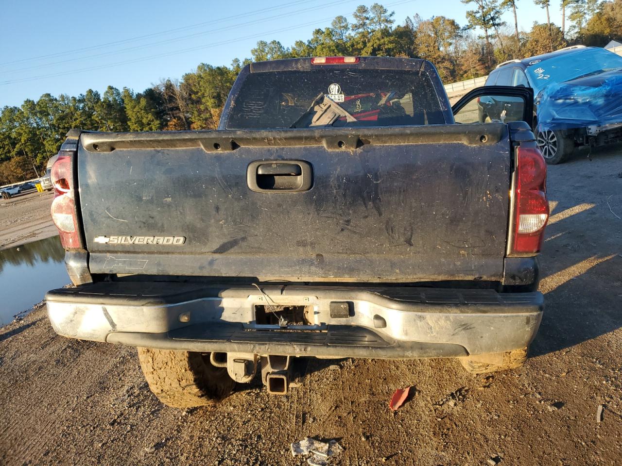 2006 Chevrolet Silverado VIN 2GCEK13T261145744 Copart auction photo, all over damage thumbnail 6
