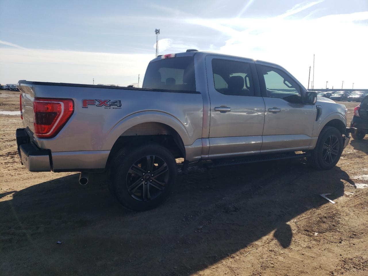 2022 Ford F-150 VIN 1FTFW1E88NKE92169 Copart auction photo, front end / minor dent/scratches damage thumbnail 3