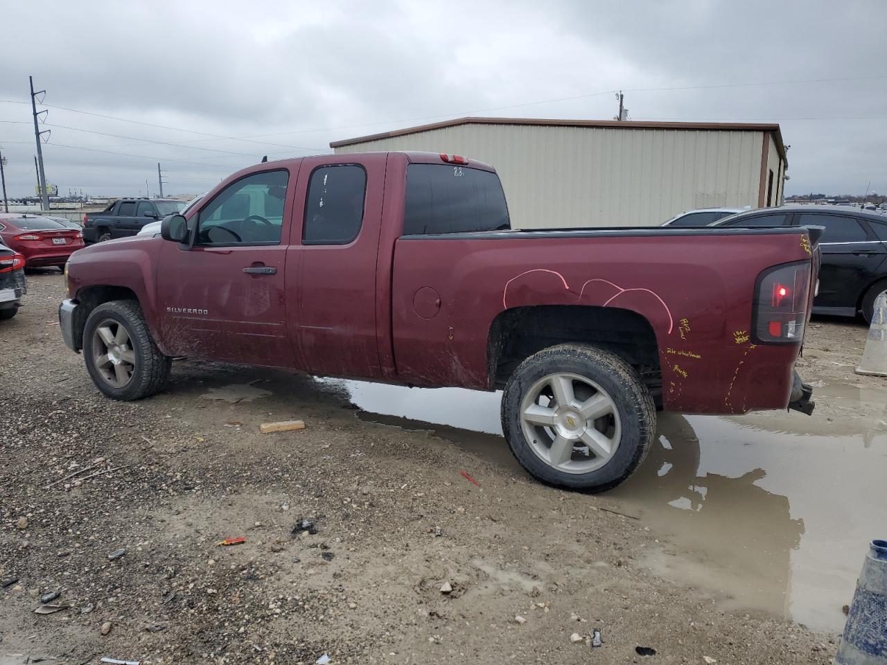 2013 Chevrolet Silverado VIN 1GCRCSE04DZ219810 Copart auction photo, rear end damage thumbnail 2