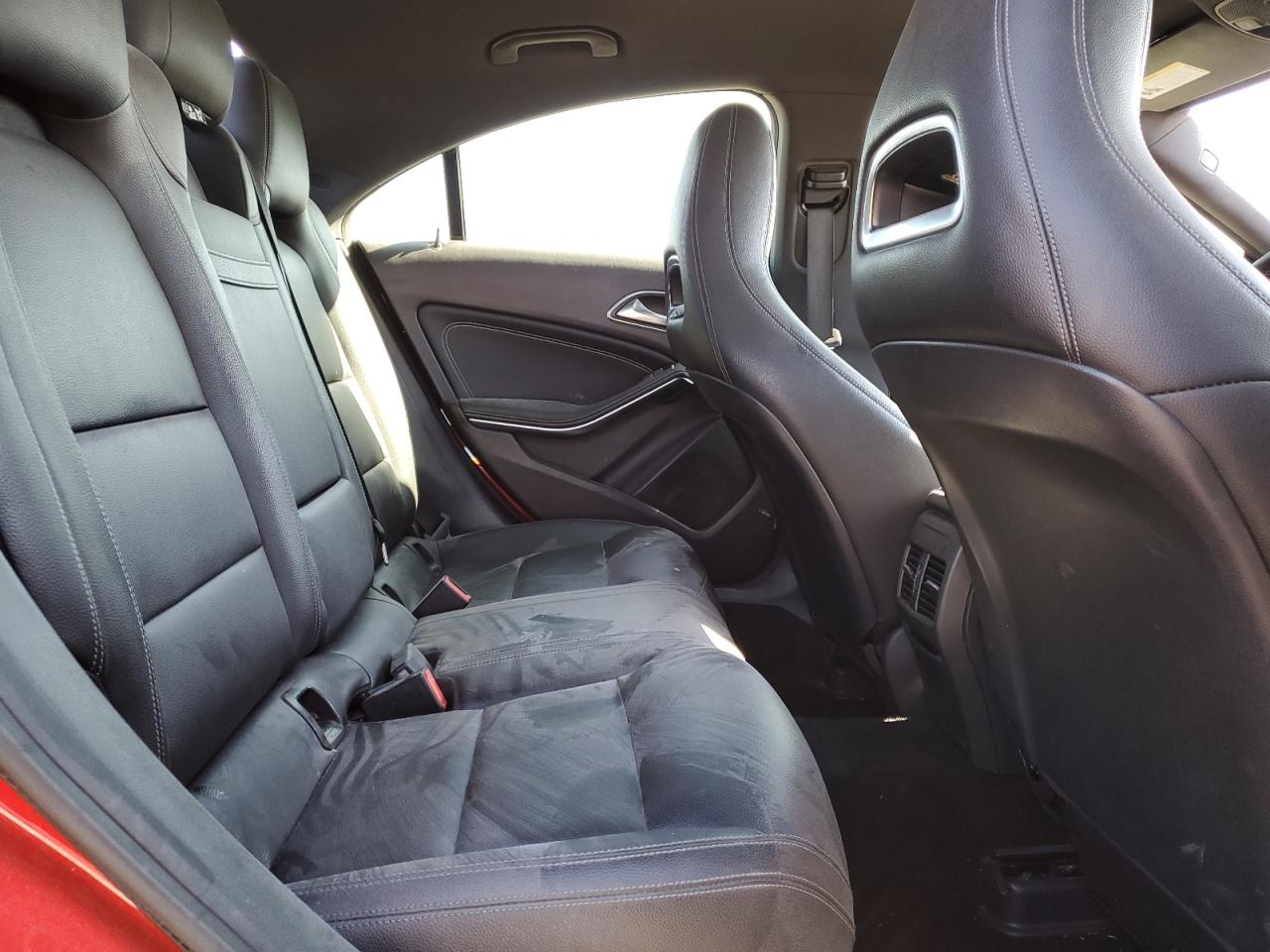 2018 Mercedes-Benz CLA-klasse VIN WDDSJ4EB1JN566217 Copart auction photo, vandalism damage thumbnail 10