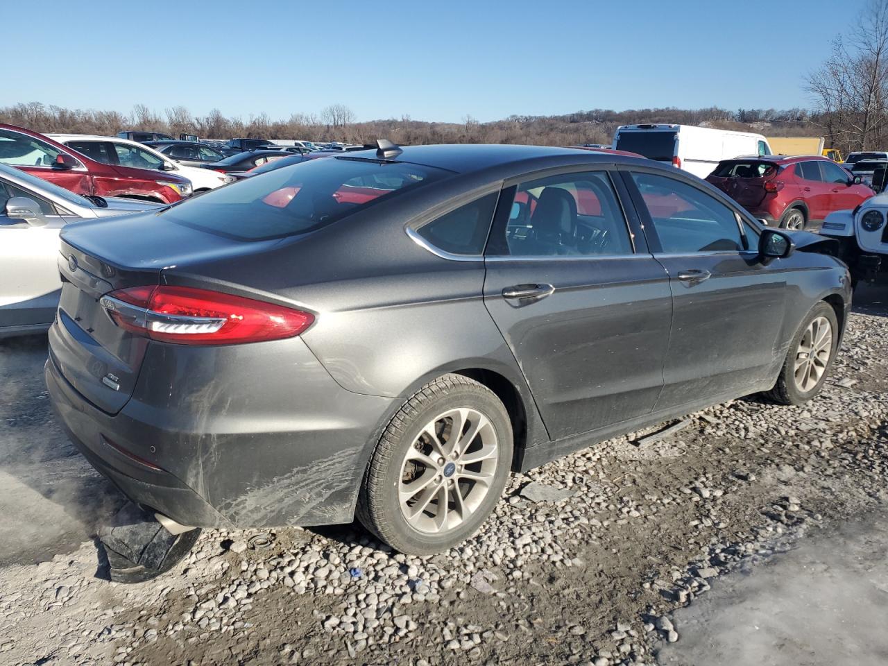 2020 Ford Fusion VIN 3FA6P0HD8LR233714 Copart auction photo, front end damage thumbnail 3