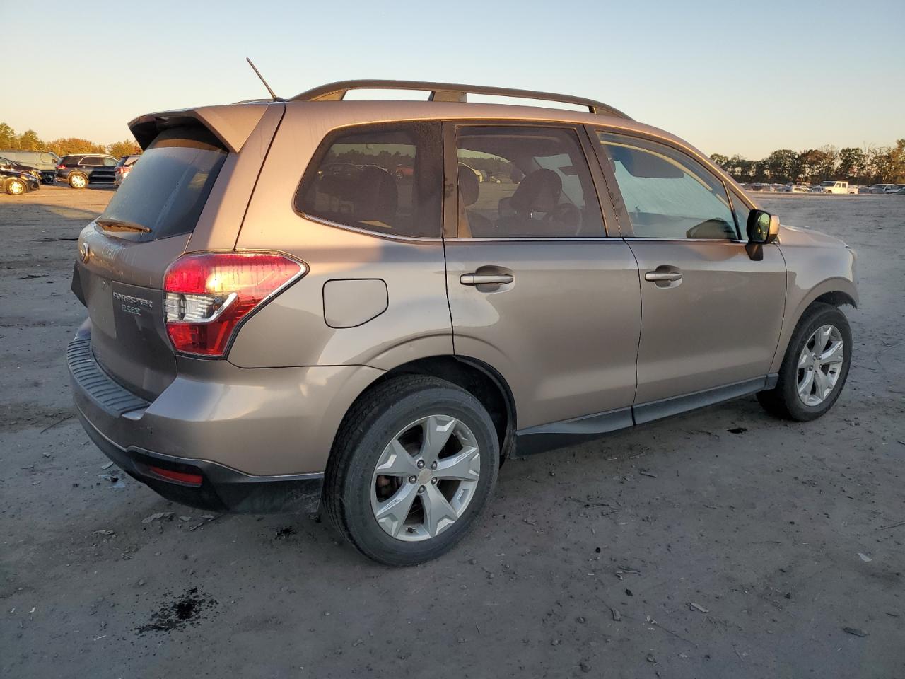 2015 Subaru Forester VIN JF2SJAHCXFH496902 Copart auction photo, front end / minor dent/scratches damage thumbnail 3